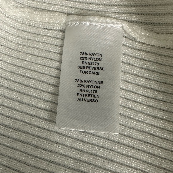 Tahari White Cut-Out Ribbed Long Sleeve Top - Women size medium - Picture 7 of 10